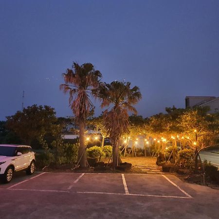 Purmir Pension Seogwipo Exterior photo